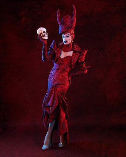 Patrón de costura para chaqueta corta puntiaguda estilo drag queen